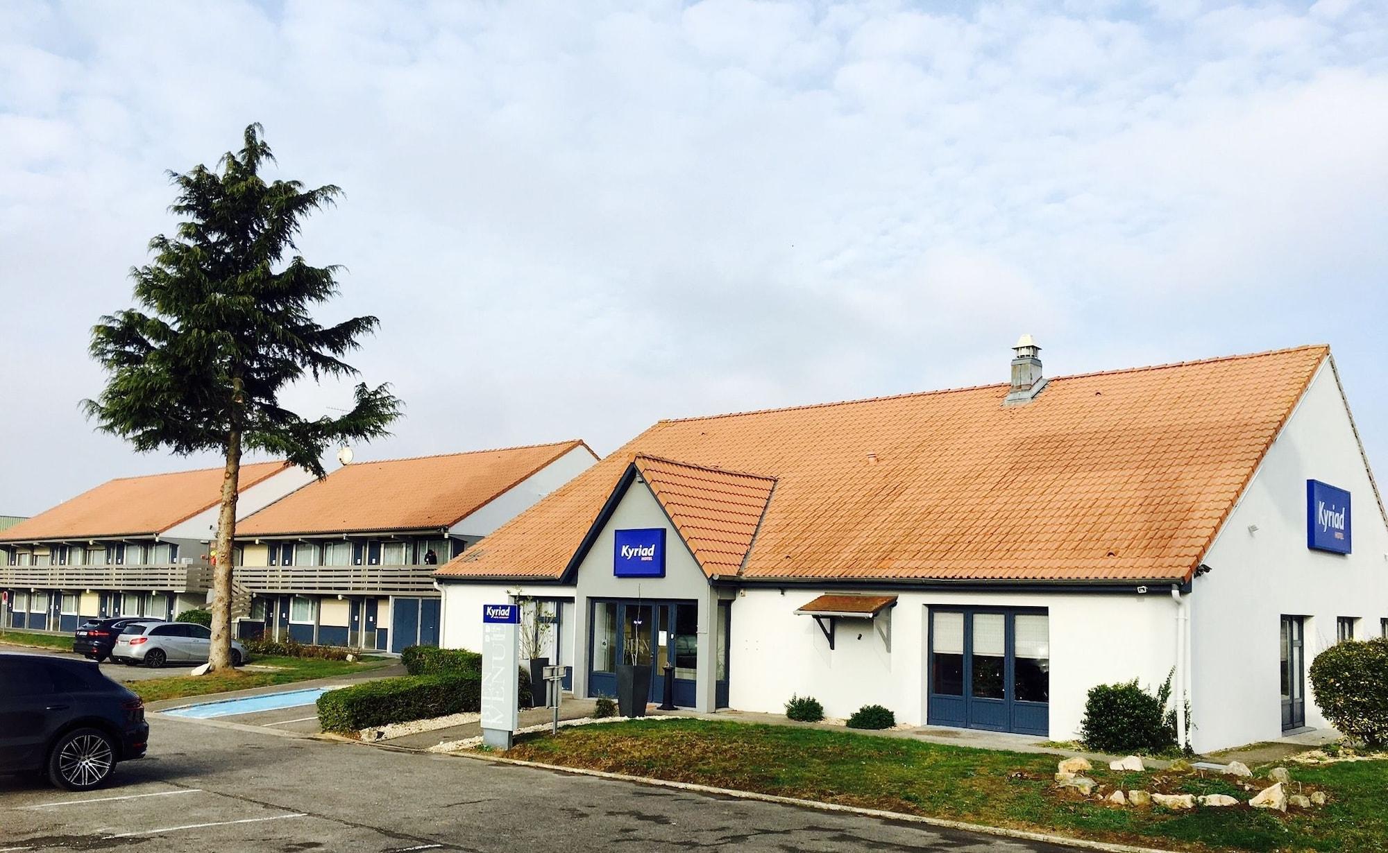 Hotel Restaurant Kyriad De Peronne Экстерьер фото