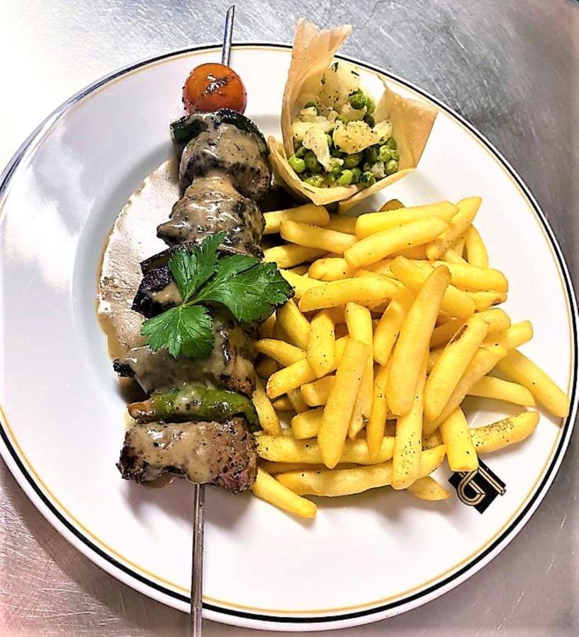 Hotel Restaurant Kyriad De Peronne Экстерьер фото